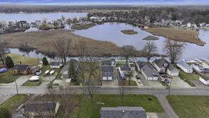 5901 E Pickwick