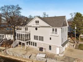 495 Lane 210 Hamilton