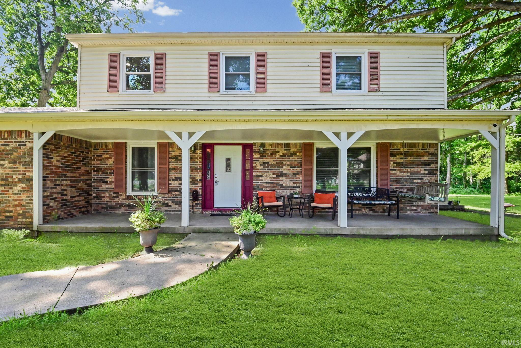 Image 2: Front house, Front Of Structure Image 2: Front house, Front Of Structure