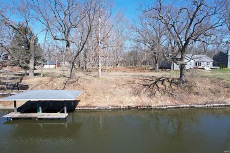 Lot 4, N Longbriar