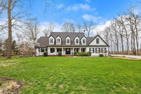 3016 S Brentwood