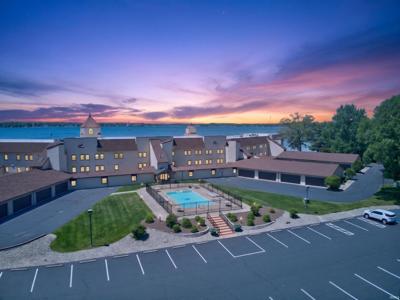 12275 N Ogden Point