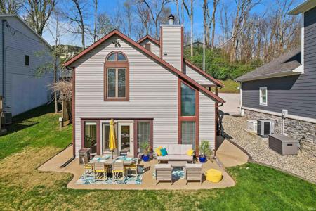 5289 S Gingrich