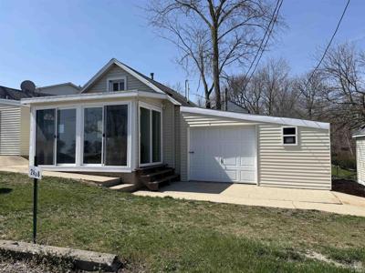 2408 N West Shafer