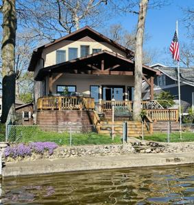 1709 Mitchell