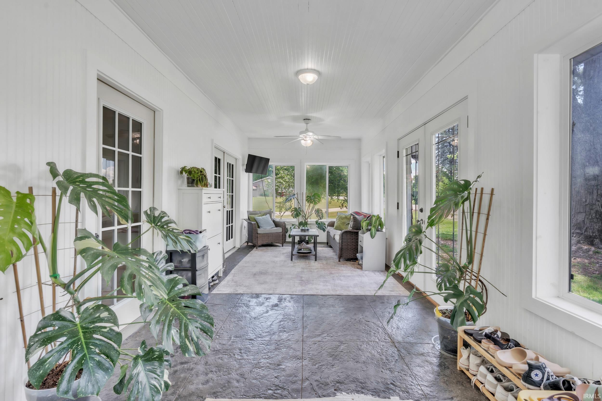 Image 3: Sun Room Image 3: Sun Room