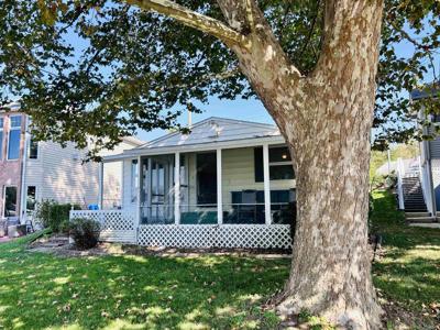 2300 LN 150 HAMILTON LAKE