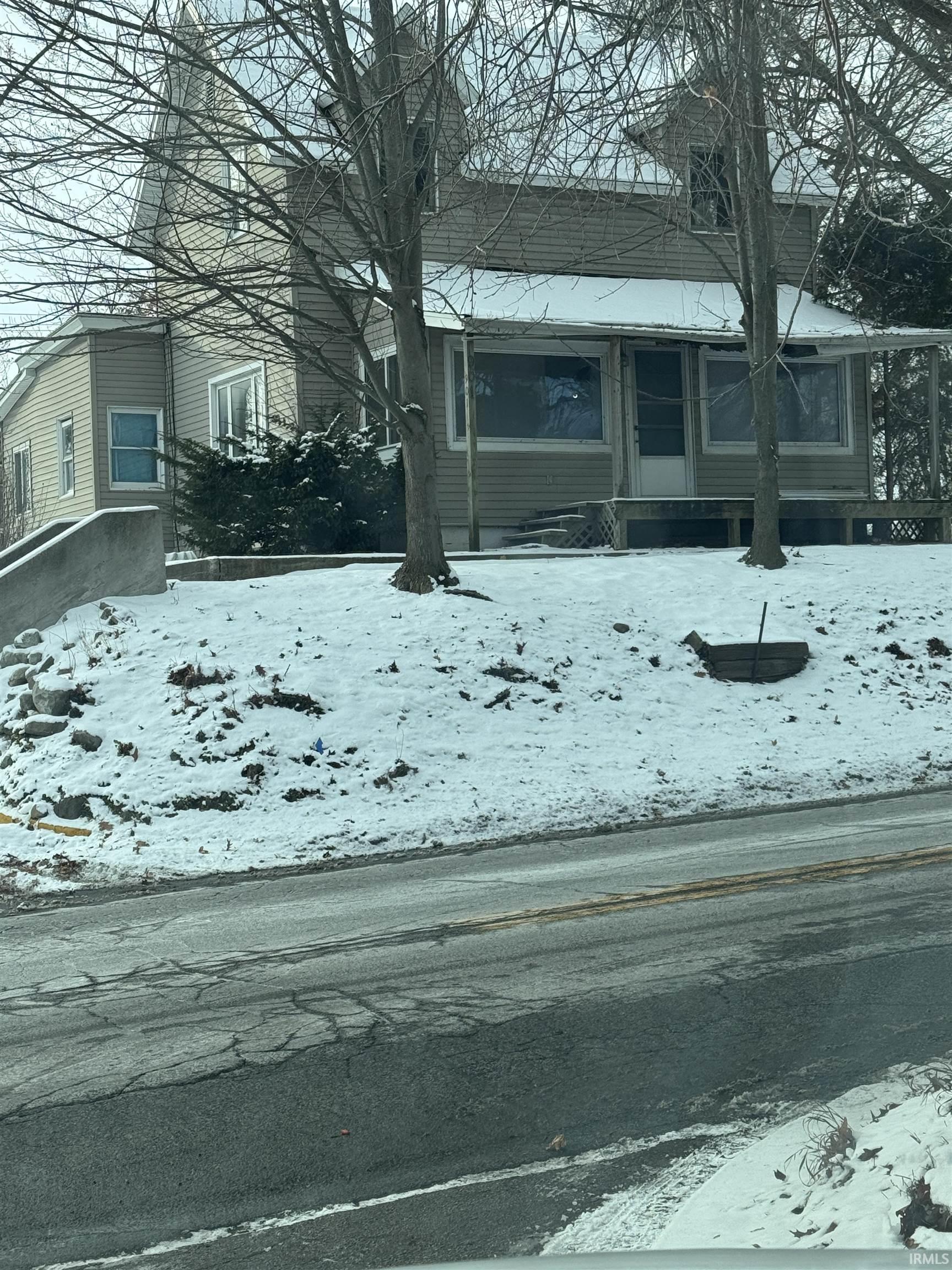 Image 0: View of front of home, Front Of Structure Image 0: View of front of home, Front Of Structure