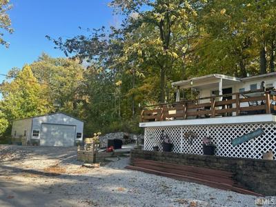 10977 N Lower Lakeshore