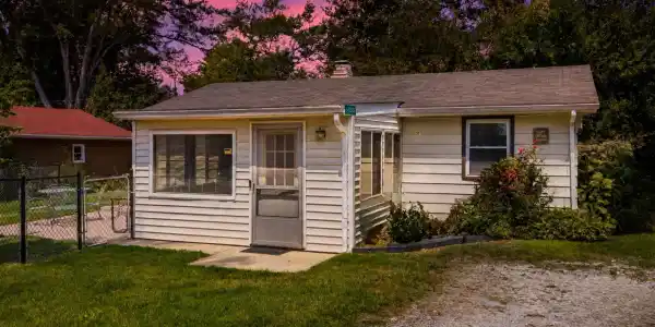 5358 S Highpoint