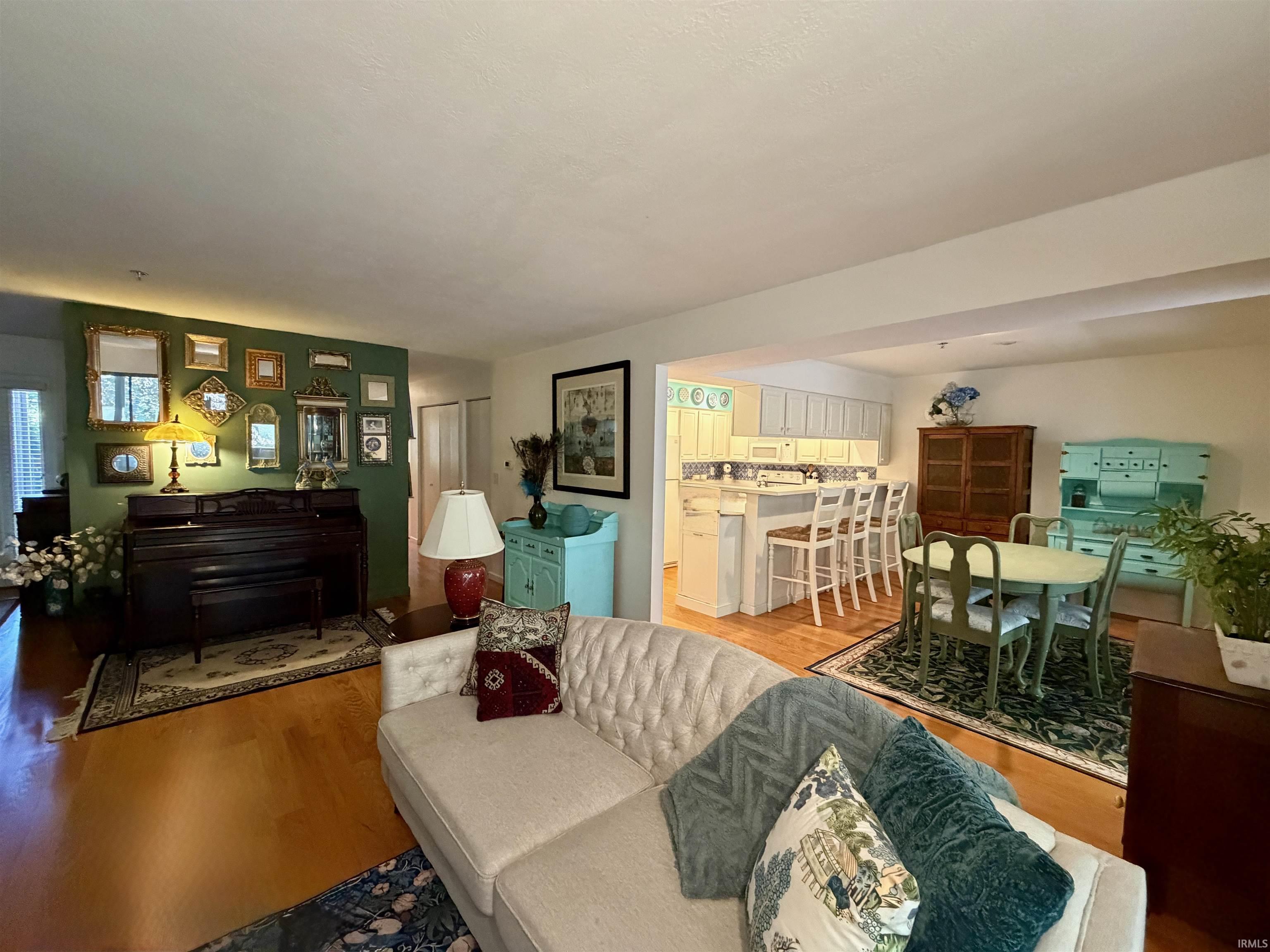 Image 3: Living room, Living Room Image 3: Living room, Living Room
