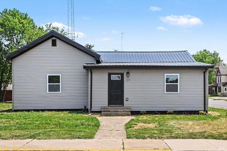 319 S Indiana