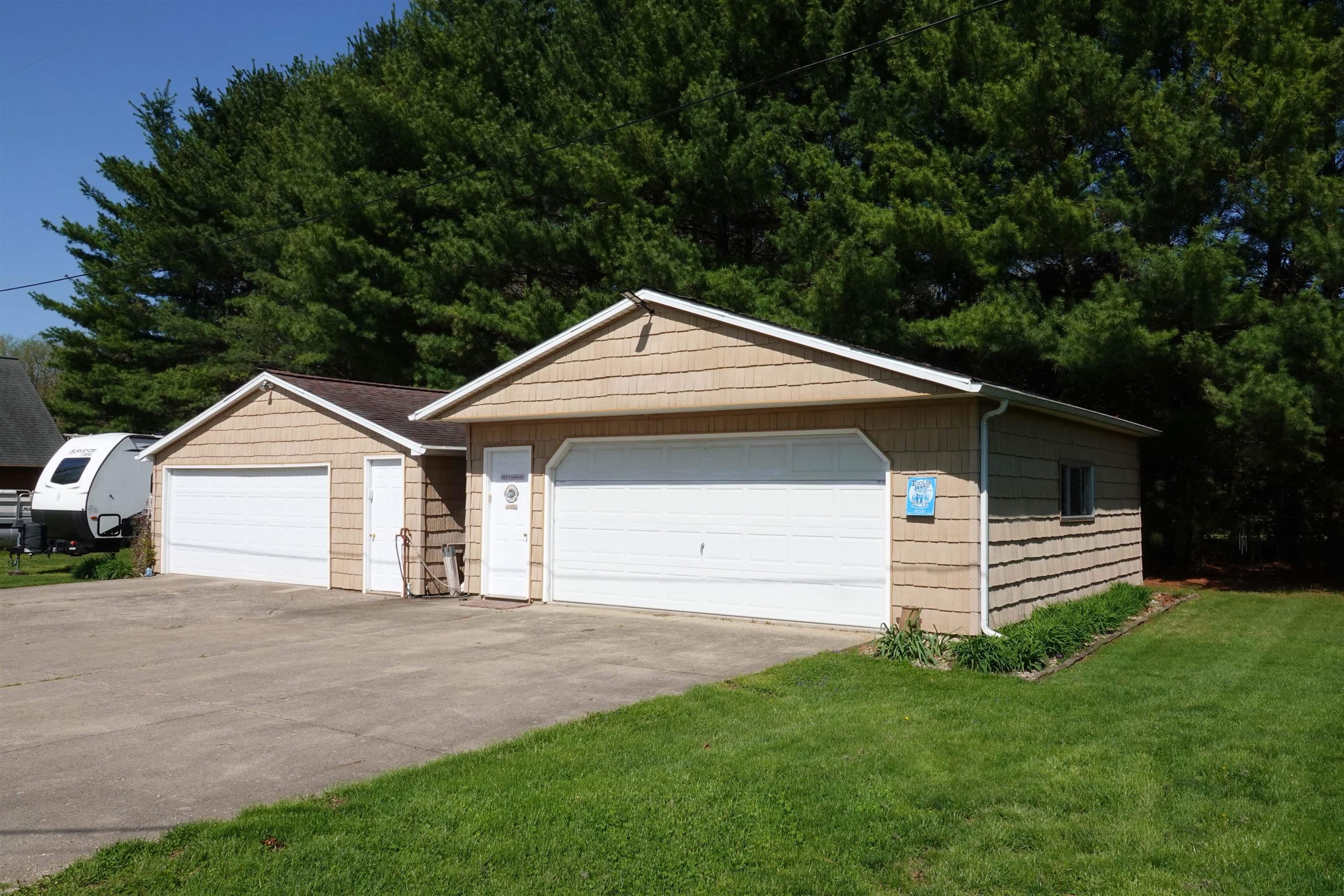 Image 2: View of detached garage, Garage Image 2: View of detached garage, Garage