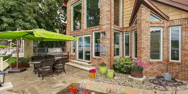 2424 Country Club