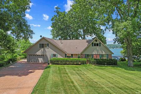 8819 E Southshore