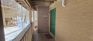 9596 S Lake Ridge
