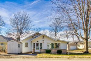 8297 E Wesley