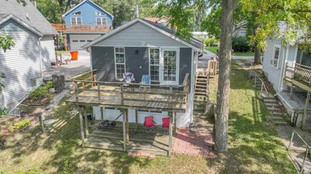 11912 W Breezy Point