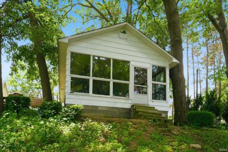 4910 E Shore Park