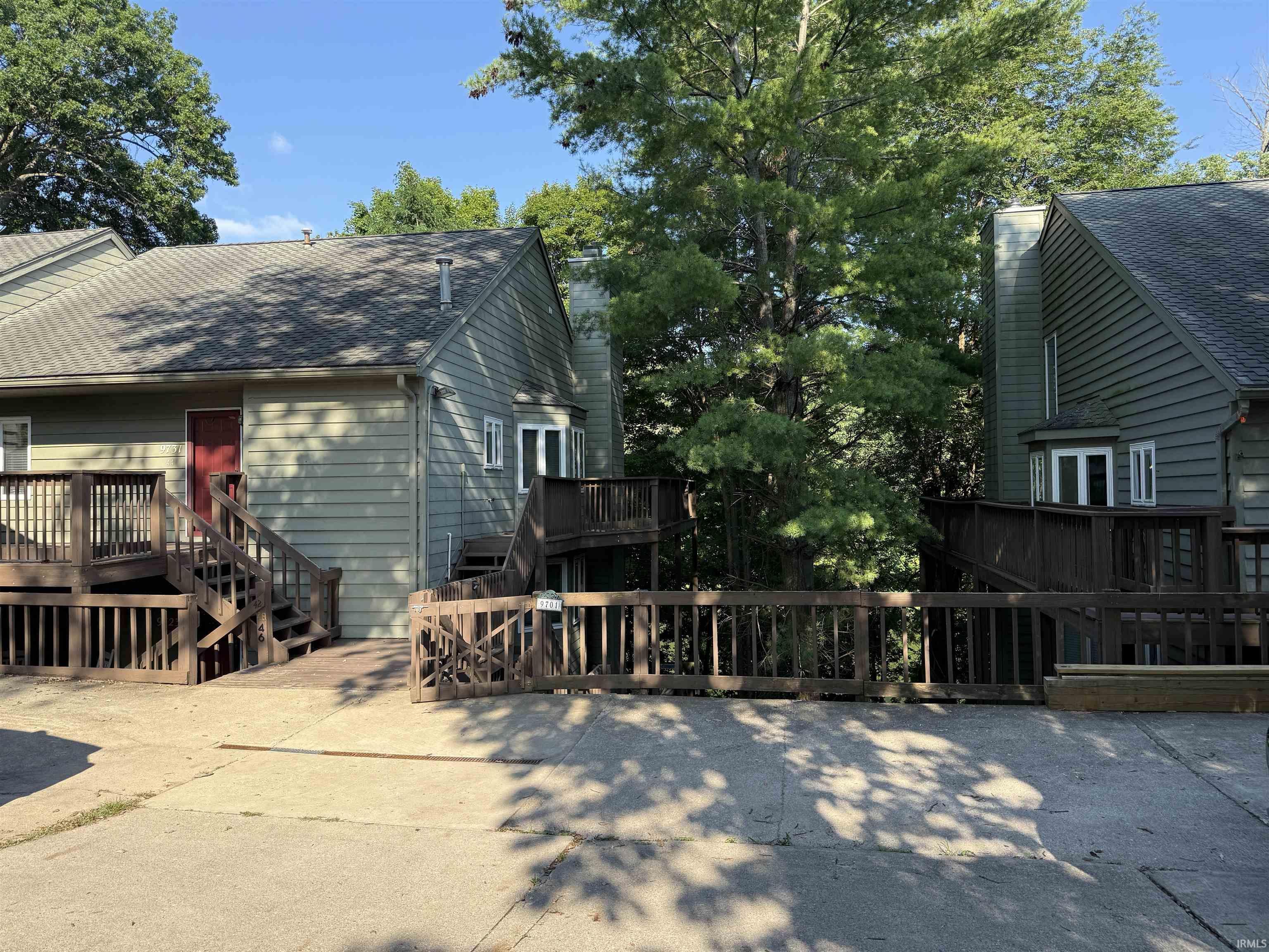 Image 0: Lovely community filled with part time and full time residents Image 0: Lovely community filled with part time and full time residents