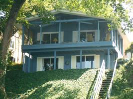 16450 Pretty Lake