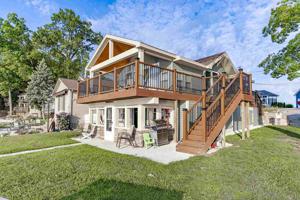 940 LN 221B Hamilton Lake