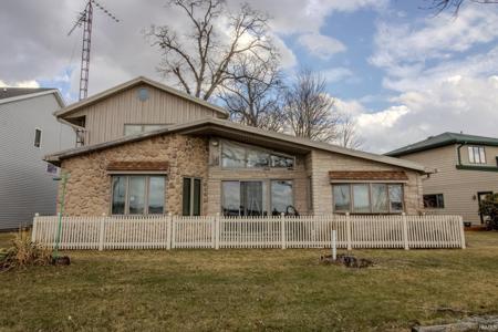 6105 S State Road 10