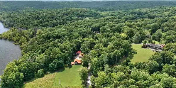 Image 3: Aerial view, Aerial View Image 3: Aerial view, Aerial View