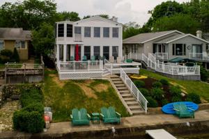11064 N Ideal Beach