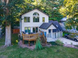 6923 E South Barbee