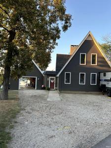 295 E Shore