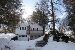 889 Highland Road