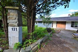 131 HILLCREST Drive