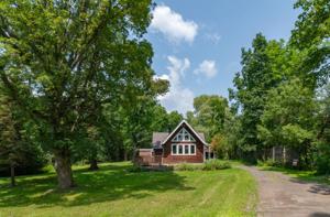 18 Oakcrest Road