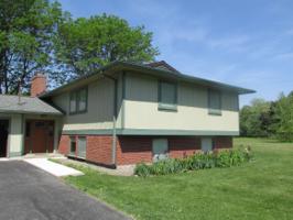 4 EAGLESHEAD RD