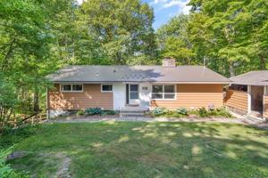 112 North Sunset Drive