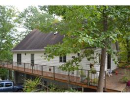 5 MAPLEWOOD RD