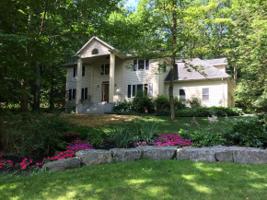 8 PERRY LANE