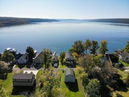 8 Ladoga Park Road