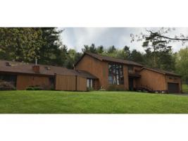 9 OAK BROOK DR