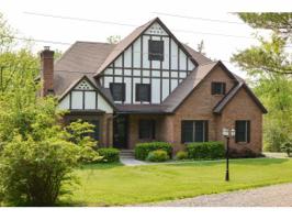 212 N Sunset Drive