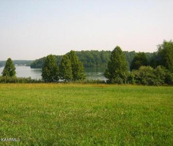 260 Bay Pointe Drive Rd