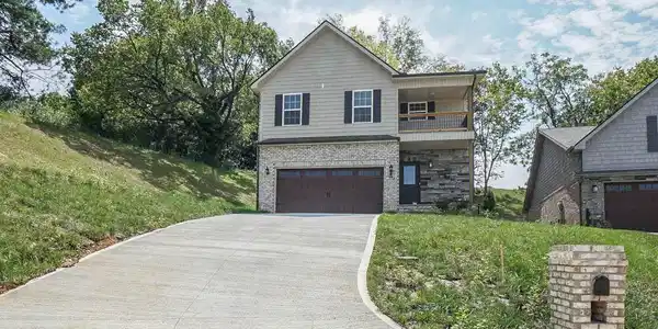 1498 Conner Lane