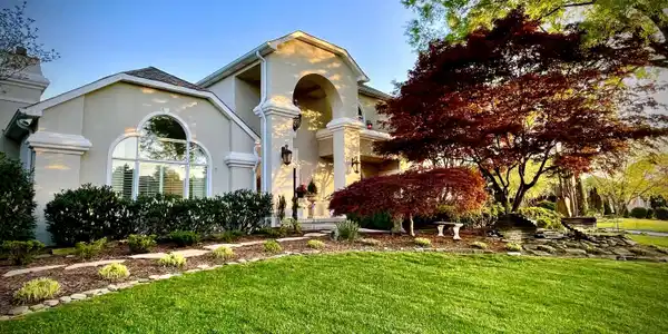 3504 Riveredge Circle