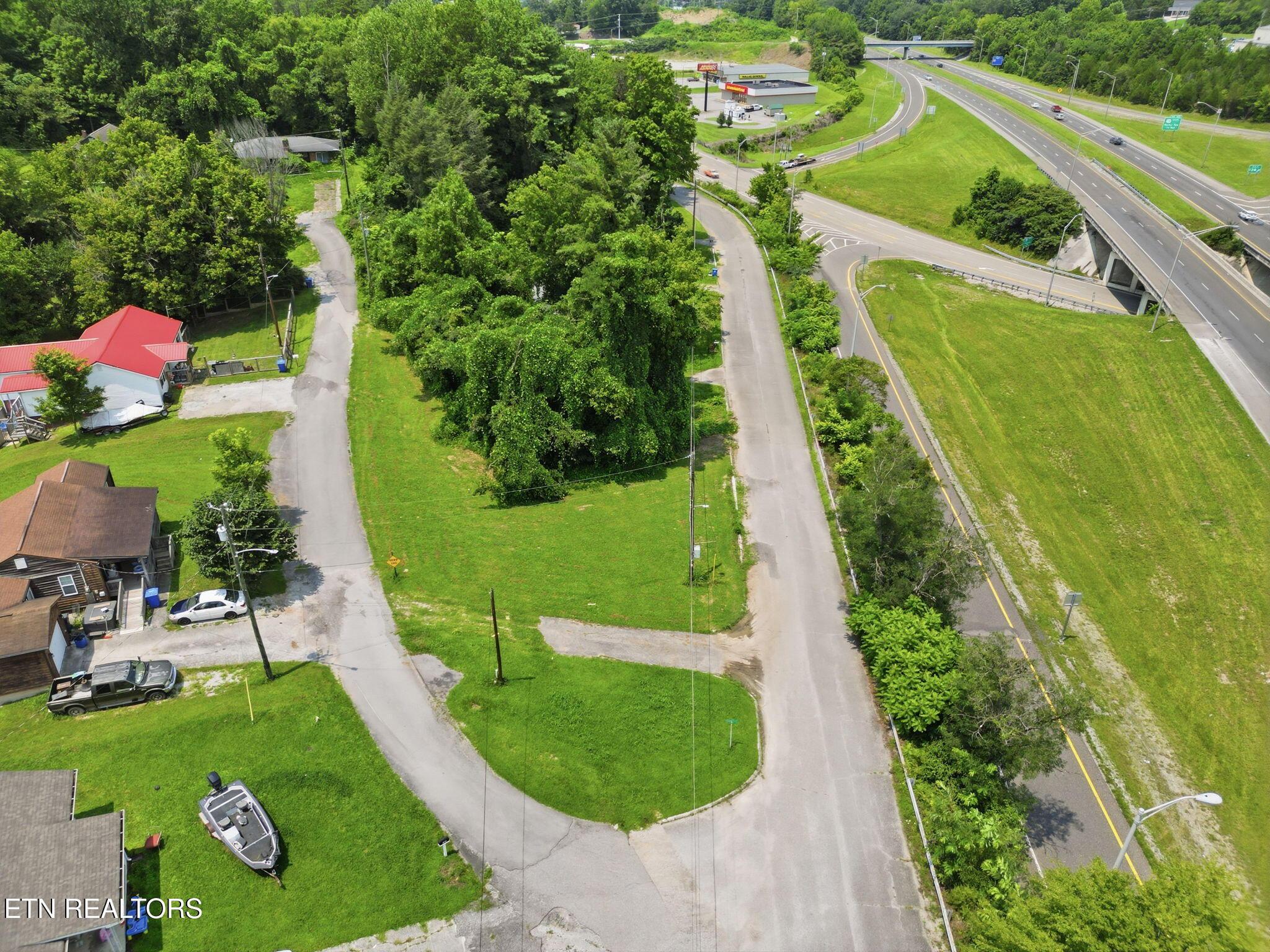 Image 4: 12-web-or-mls-DJI_0506