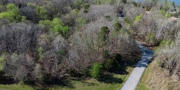 Image 3: Crystal Springs Photo 8