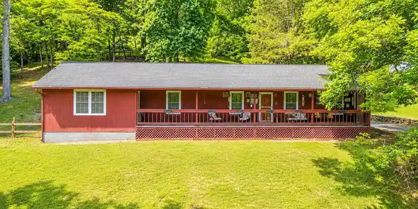 602 Patterson Rd