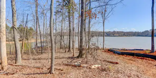 141 Millerwood Lane