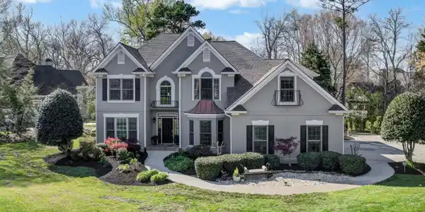 1342 Waterside Lane