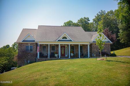 1465 Maple Hills Lane